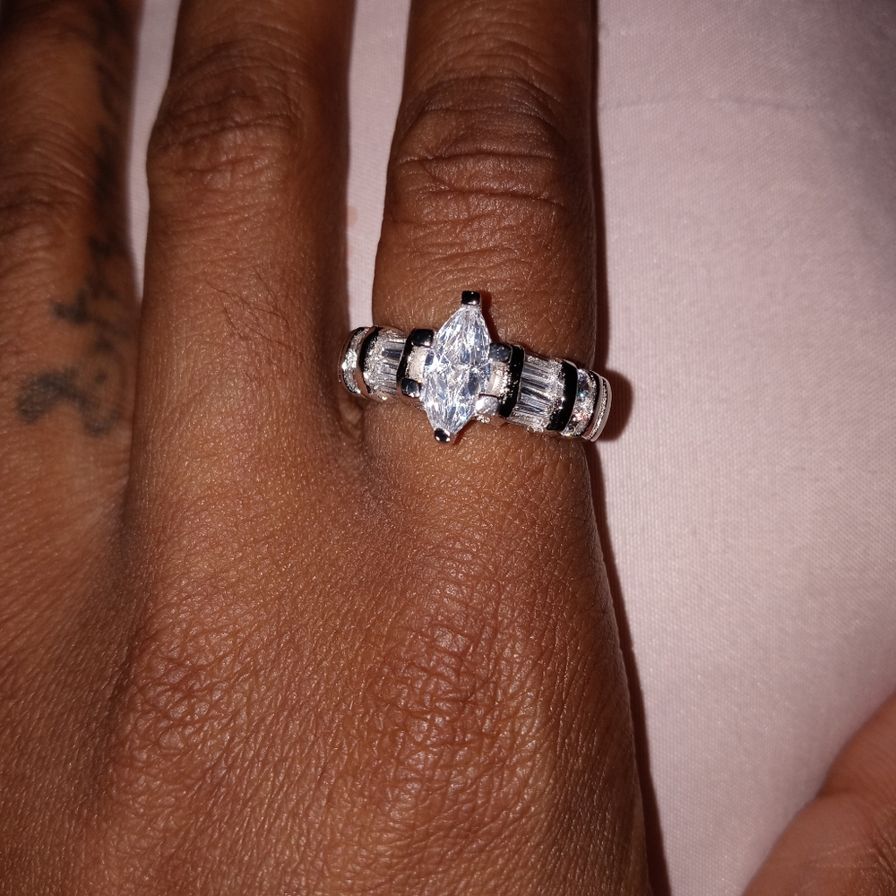 925 SS Marquis Zircon💍 - Picture 2 of 2